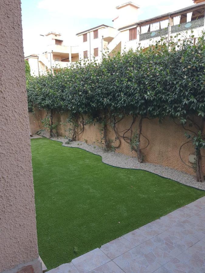 Casa Azzurra Olbia Mare Apartment Екстериор снимка