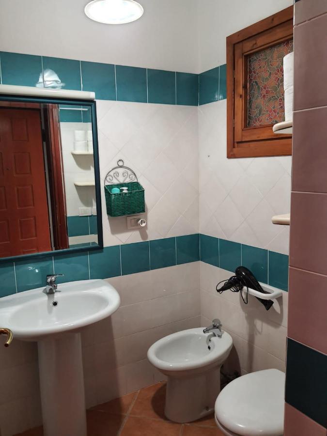 Casa Azzurra Olbia Mare Apartment Екстериор снимка